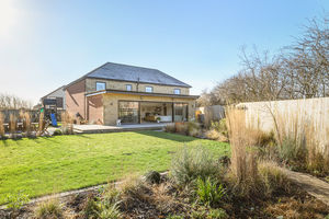 Photo 29- click for photo gallery